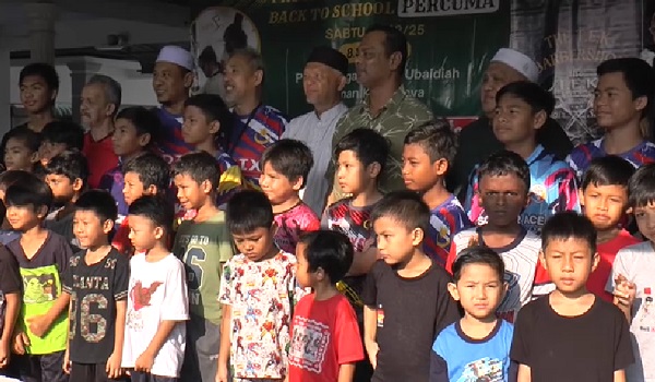 1602 SELANGOR RAMBUT PERCUMA