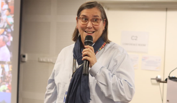 0711 BLOOMBERG JALAN RAYA PORTAL 2