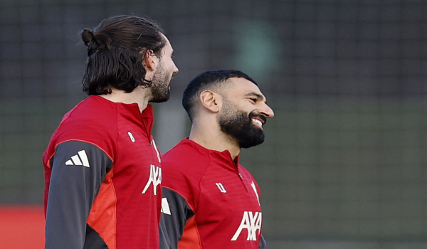 0812 SKN LNR CHAMPIONS INT LIV 2